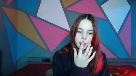 onessandra online show from 11/25/25, 02:11