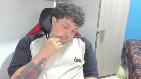 Andres INDEPENDENT MODEL online show from 02/28/25, 03:04