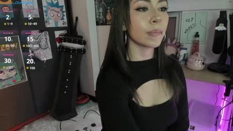 oni_dakotta online show from 11/12/25, 04:40