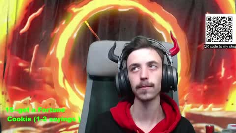 Snapshot of oni_hoshi chatting on 12/01/24, 04:29 Oni hoshi online show from 12/01/24, 04:29