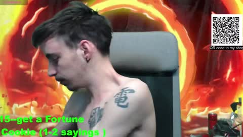 Snapshot of oni_hoshi chatting on 12/23/24, 12:52 Oni hoshi online show from 12/23/24, 12:52