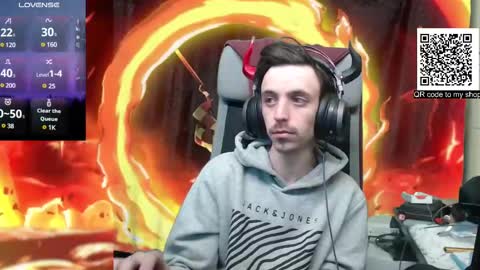 Snapshot of oni_hoshi chatting on 03/07/25, 07:49 Oni hoshi online show from 03/07/25, 07:49