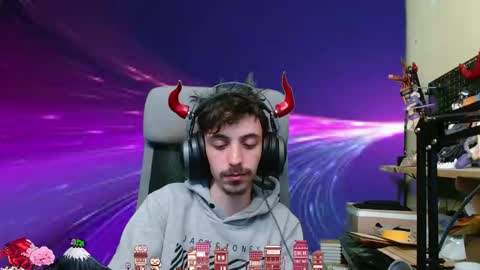 Snapshot of oni_hoshi chatting on 10/02/25, 06:48 Oni hoshi online show from 10/02/25, 06:48