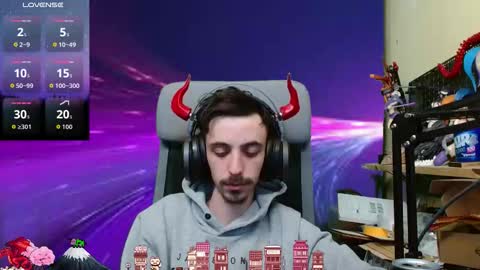 Snapshot of oni_hoshi chatting on 10/09/25, 04:16 Oni hoshi online show from 10/09/25, 04:16