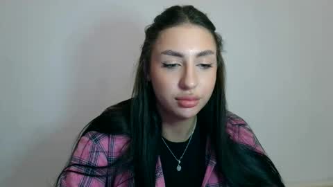 Snapshot of only_barbara chatting on 10/27/25, 08:24 Barbara online show from 10/27/25, 08:24