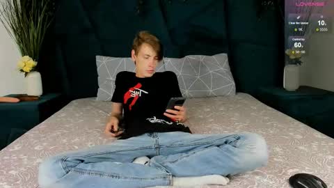 Erick  online show from 09/10/25, 06:57