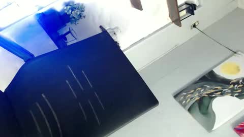 MAU online show from 11/12/25, 11:54