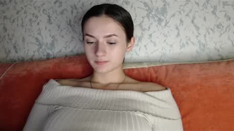 Amalia online show from 12/19/24, 12:02