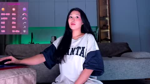 Amelia online show from 01/24/25, 01:36