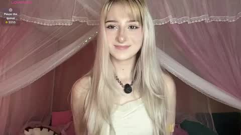 Eva online show from 05/06/26, 08:08