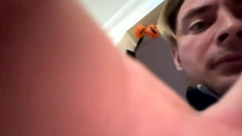 onlyloveyoutwice2016 online show from 10/30/25, 08:53