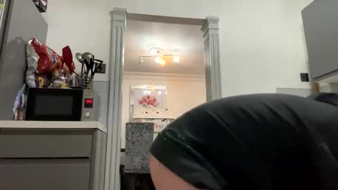 onlyloveyoutwice2016 online show from 11/03/25, 08:48