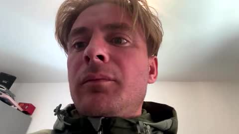 onlyloveyoutwice2016 online show from 04/19/26, 03:44