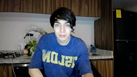 Sergio online show from 04/18/26, 02:37