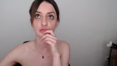 onlyvika online show from 05/19/26, 06:36