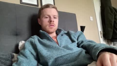 Snapshot of onnmyownface chatting on 03/15/26, 10:32 onnmyownface online show from 03/15/26, 10:32