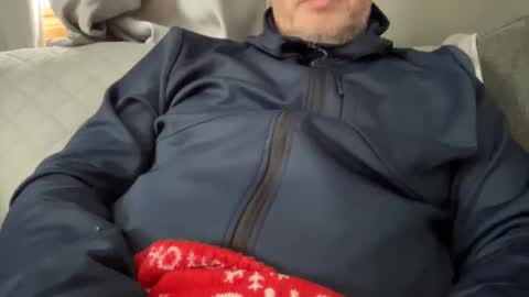 Snapshot of onthedlhere chatting on 01/08/25, 02:56 onthedlhere online show from 01/08/25, 02:56