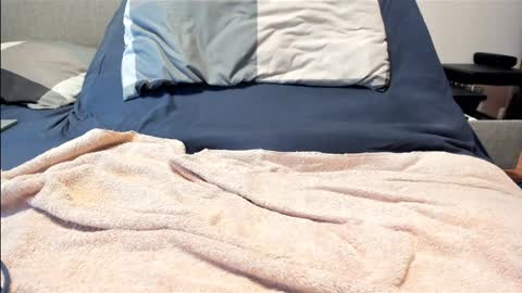 ontheedgel32 online show from 01/23/25, 06:14