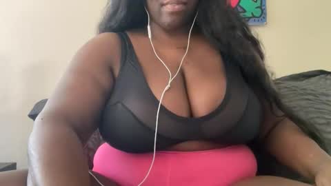 onyxxxmoonwater online show from 05/13/26, 12:08