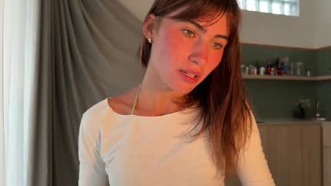 Helen online show from 07/05/26, 10:28