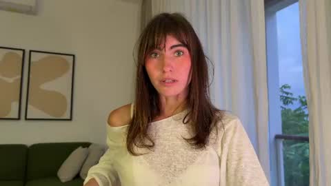 Helen online show from 07/20/26, 10:23