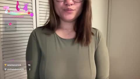 Miss Girly online show from 11/13/25, 08:35