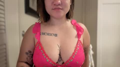 Miss Girly online show from 03/19/26, 09:13