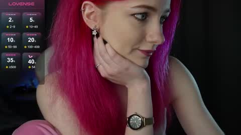 Hannah online show from 11/11/25, 07:30