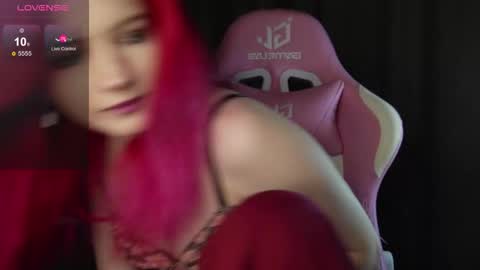 Hannah online show from 11/28/25, 04:42