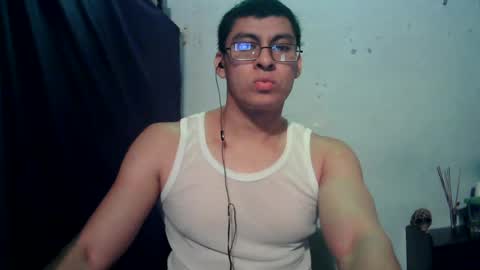 oomaurooo online show from 06/17/26, 04:15