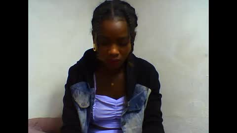 oooorazanasoa online show from 06/01/26, 08:49