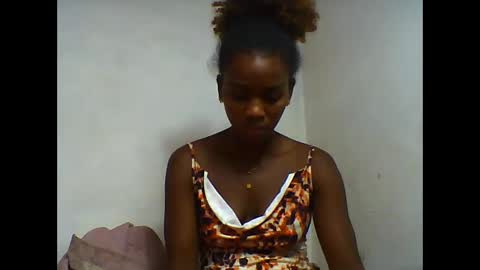 oooorazanasoa online show from 06/08/26, 08:58