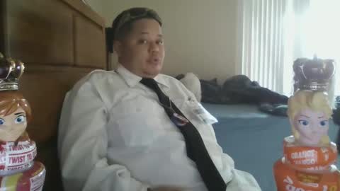 Snapshot of oorah1775 chatting on 03/04/25, 01:01 oorah1775 online show from 03/04/25, 01:01