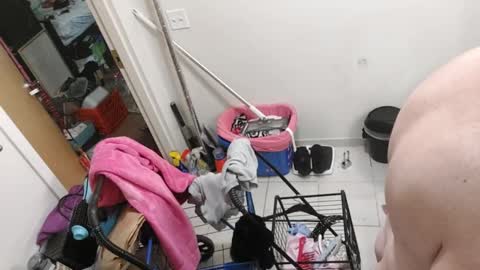 Snapshot of opalockajoe chatting on 12/10/24, 06:44 TsJojo online show from 12/10/24, 06:44