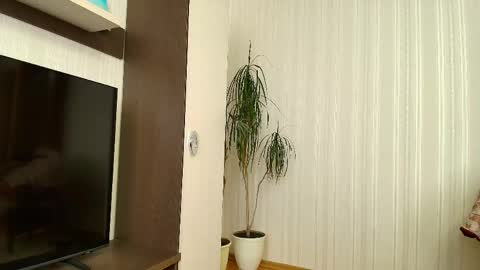 ophelia blue online show from 04/16/26, 12:17