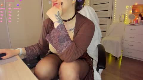 Ophelia online show from 03/18/26, 04:59