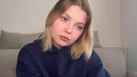 Ophelia online show from 04/03/26, 04:43