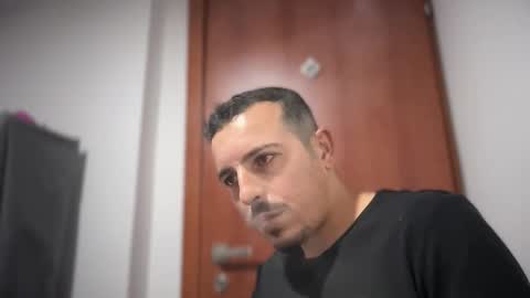 or online show from 10/30/25, 04:41