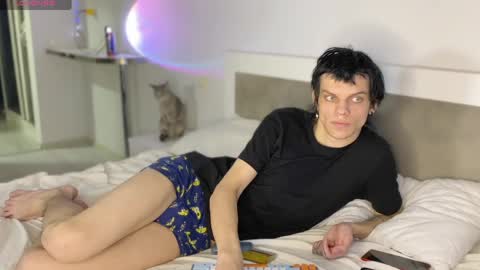 Justin online show from 03/26/26, 07:41