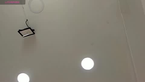 Miss Guzman  online show from 12/09/24, 04:05