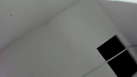 Miss Guzman  online show from 03/12/25, 12:04