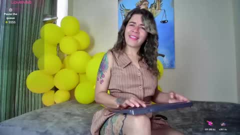 Oriana online show from 05/20/26, 04:02