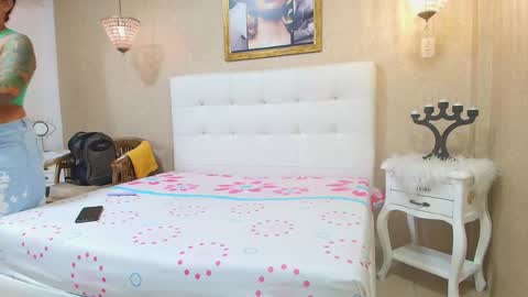 Ori online show from 04/06/26, 11:44