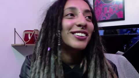 Snapshot of orianna_bodmod chatting on 02/04/25, 03:22 ORIANNA online show from 02/04/25, 03:22