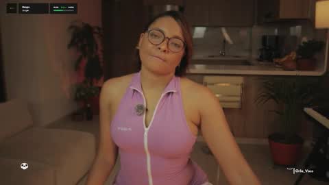 Snapshot of orla_voss chatting on 10/30/25, 11:49 Orla online show from 10/30/25, 11:49