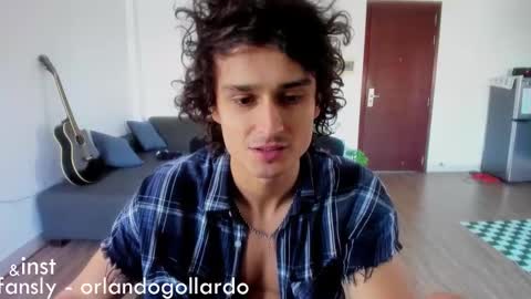 Fansly and Instagram -  online show from 01/07/25, 09:29