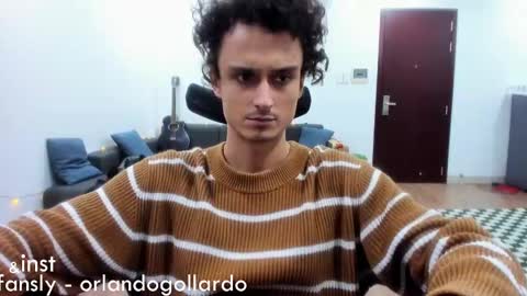 Fansly and Instagram -  online show from 01/09/25, 11:58