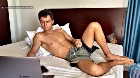 Fansly and Instagram -  online show from 10/14/25, 01:06