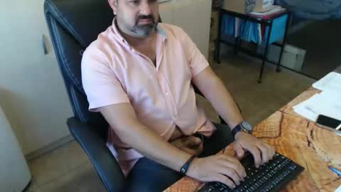 Oscar online show from 10/01/25, 04:57