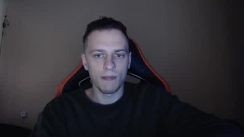 Snapshot of oscar_sssky chatting on 10/03/25, 02:47 Oscar online show from 10/03/25, 02:47